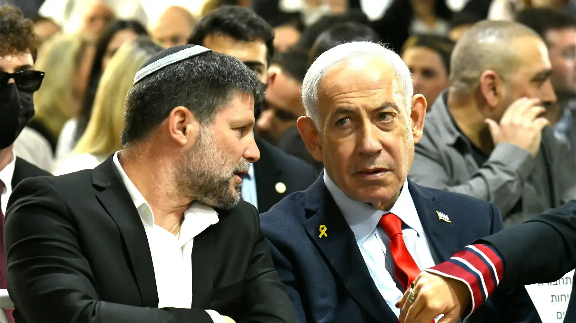 רה"מ בנימין נתניהו, שר האוצר בצלאל סמוטריץ',טקס הארכת הקו האדום של הרכבת הקלה לראשון לציון, 25 בדצמבר 2025
