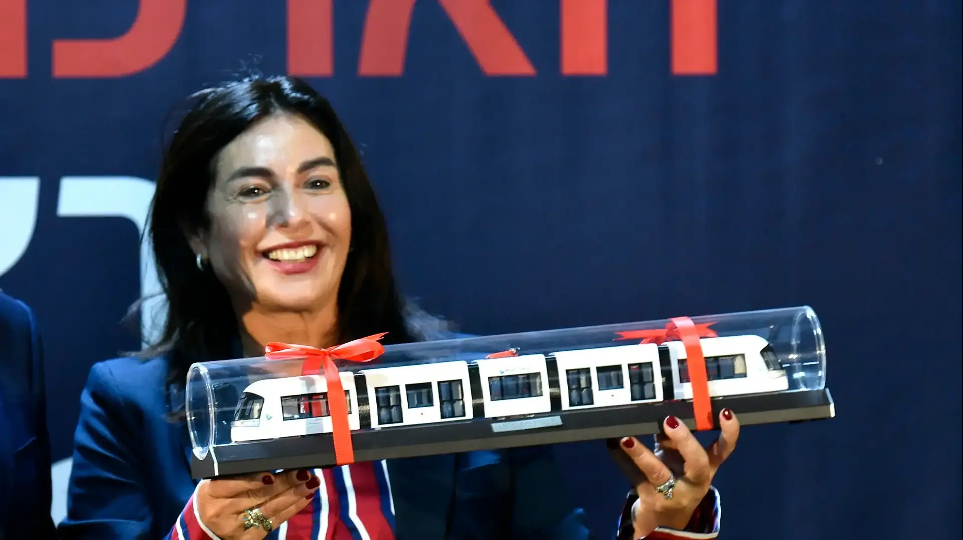 מירי רגב, שרת התחבורה, טקס הארכת הקו האדום של הרכבת הקלה לראשון לציון, 25 בדצמבר 2025 מירי רגב, שרת התחבורה, טקס הארכת הקו האדום של הרכבת הקלה לראשון לציון, 25 בדצמבר 2025