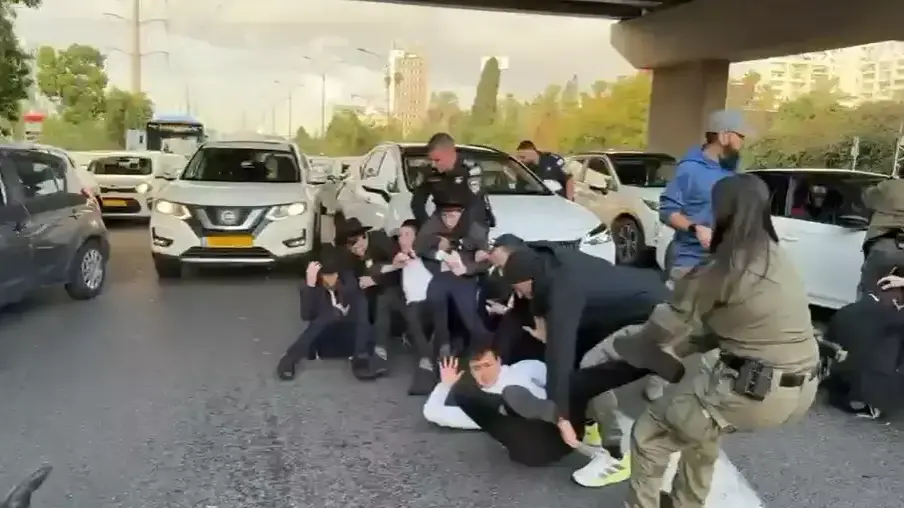 הפגנות הפלג הירושלמי, בני ברק, 28 בדצמבר 2025 הפגנות הפלג הירושלמי, בני ברק, 28 בדצמבר 2025