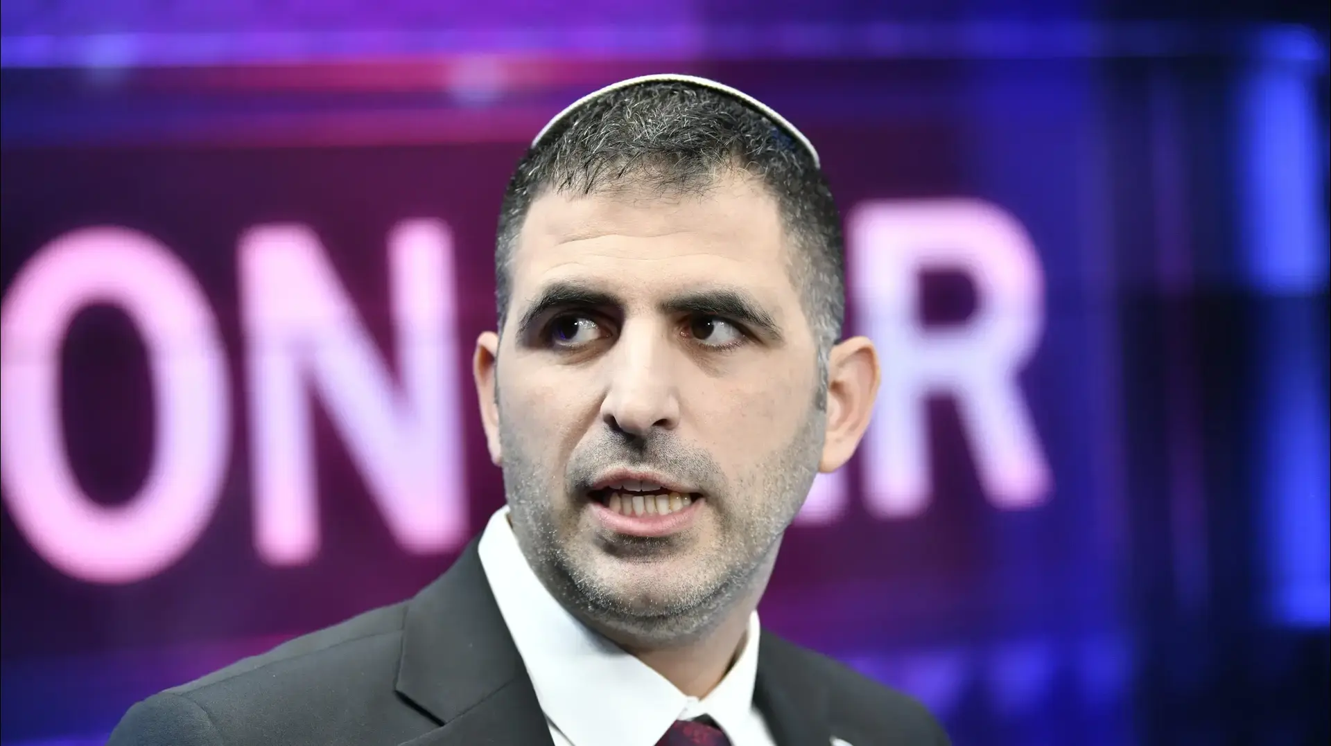 שר התקשורת שלמה קרעי בראיון ל"תיקטוק" 29.12.2025 שר התקשורת שלמה קרעי בראיון ל"תיקטוק" 29.12.2025