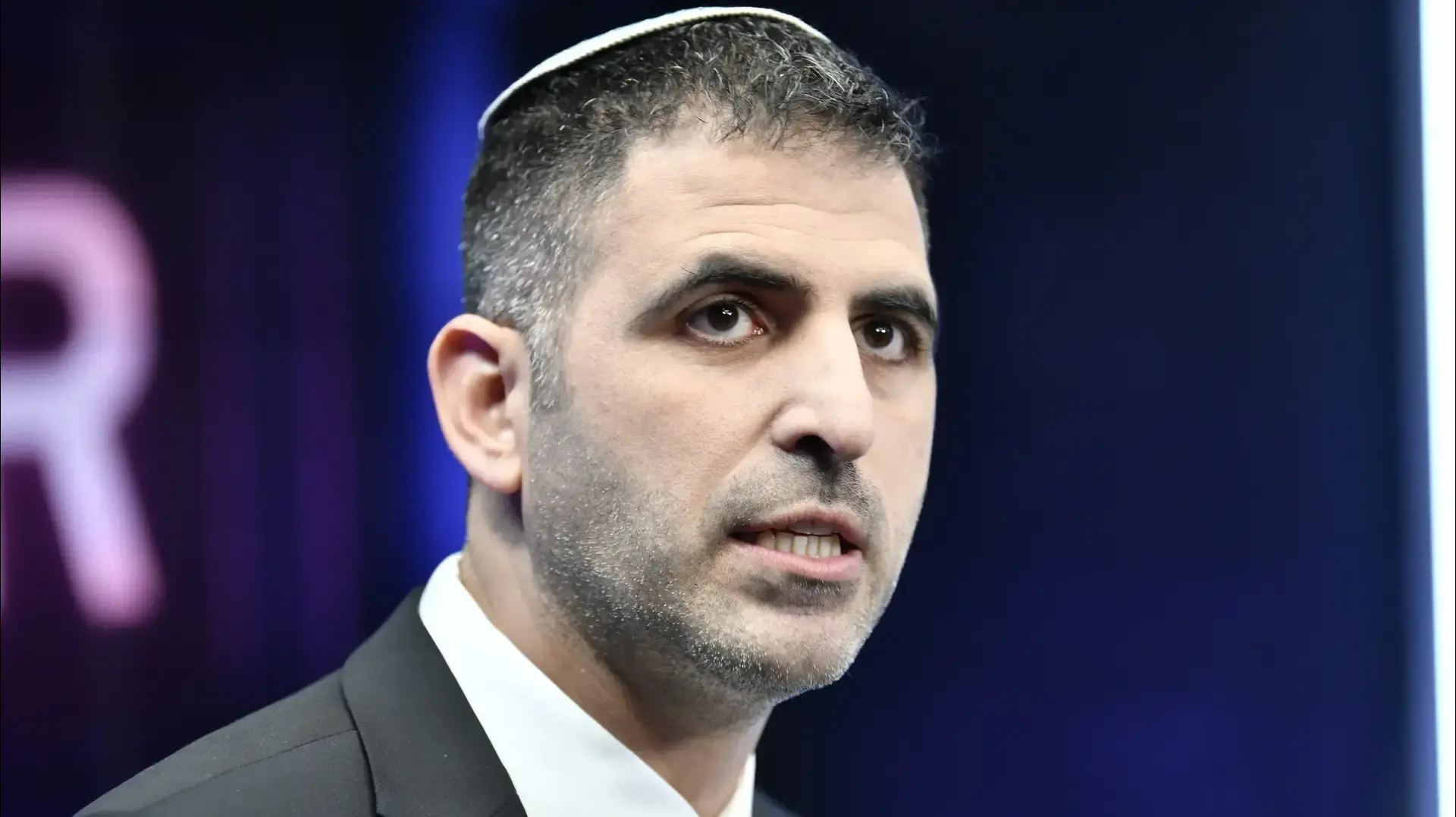 שר התקשורת שלמה קרעי בראיון ל"תיקטוק" 29.12.2025 שר התקשורת שלמה קרעי בראיון ל"תיקטוק" 29.12.2025
