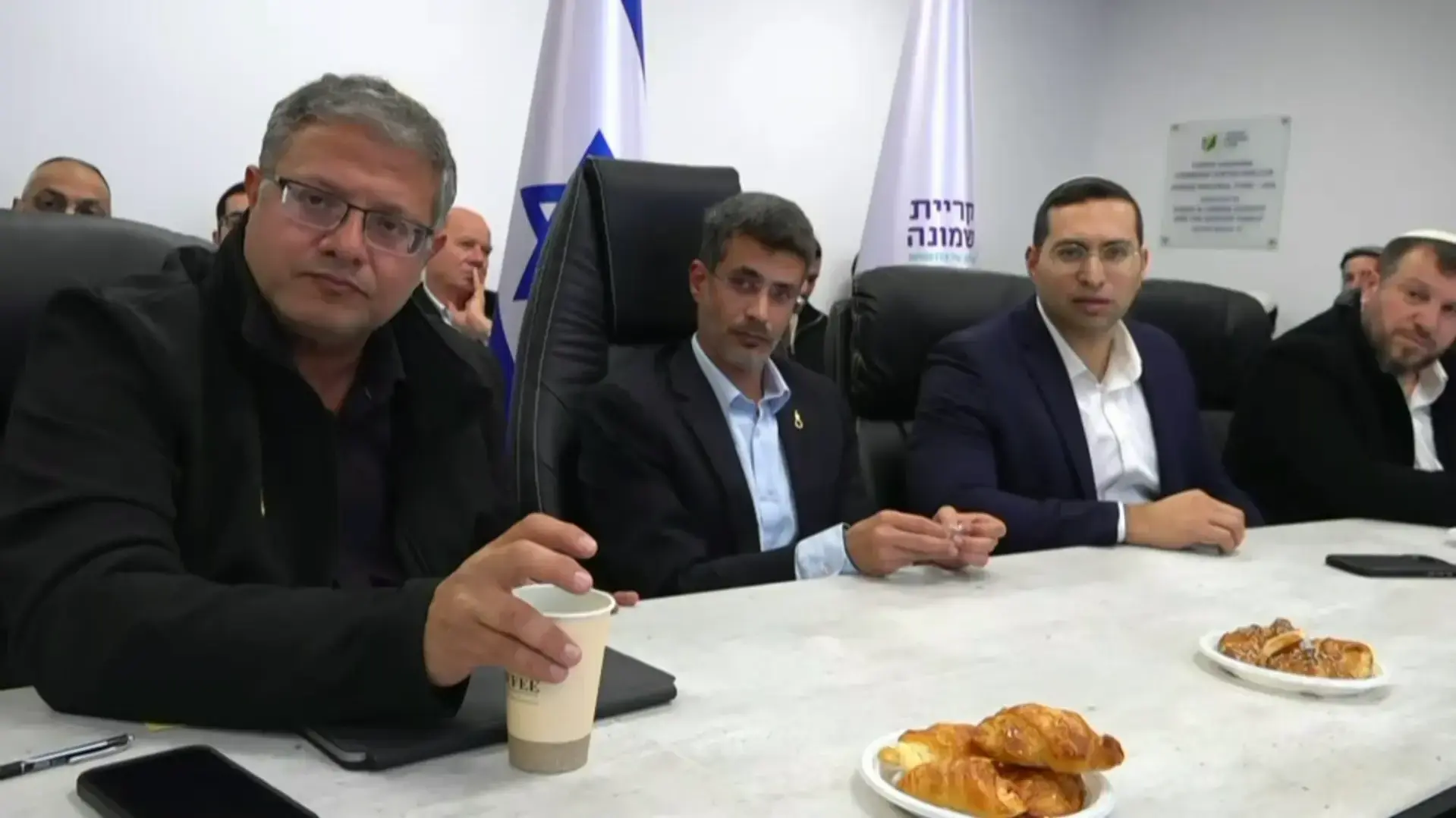 פגישת שר לביטחון לאומי איתמר בן גביר וראש העיר קריית שמונה אביחי שטרן, 29 בדצמבר 2025