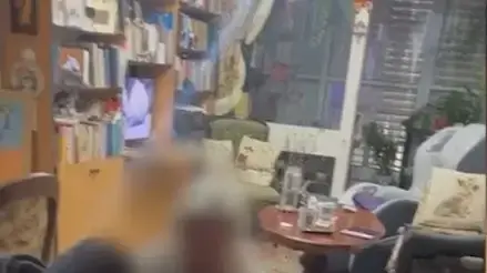 הכלב שהוחזור לניצולת השואה לאחר שנגנב מביתה הכלב שהוחזור לניצולת השואה לאחר שנגנב מביתה