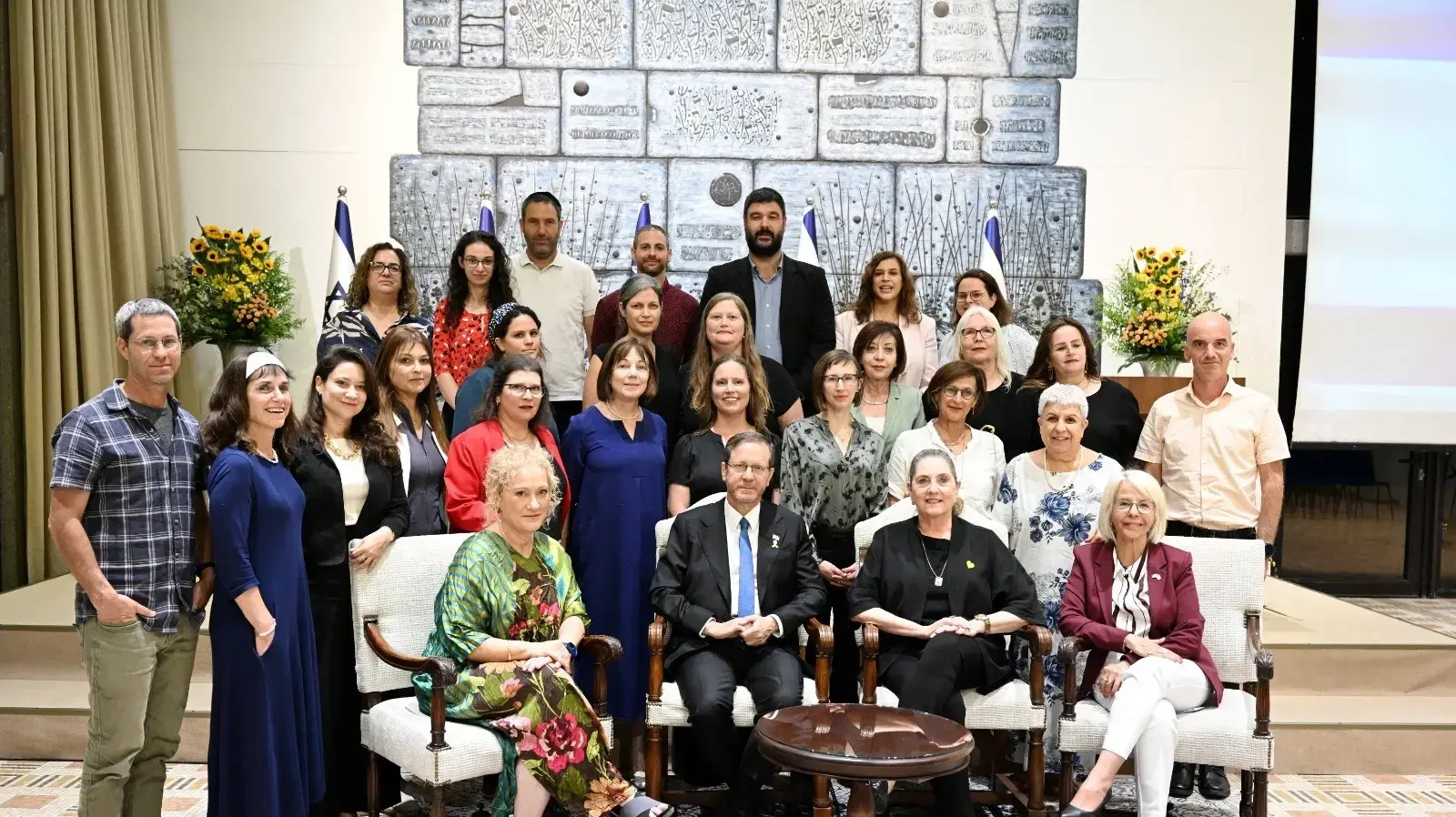 הרופאות והרופאים במיזם הרופאות והרופאים במיזם