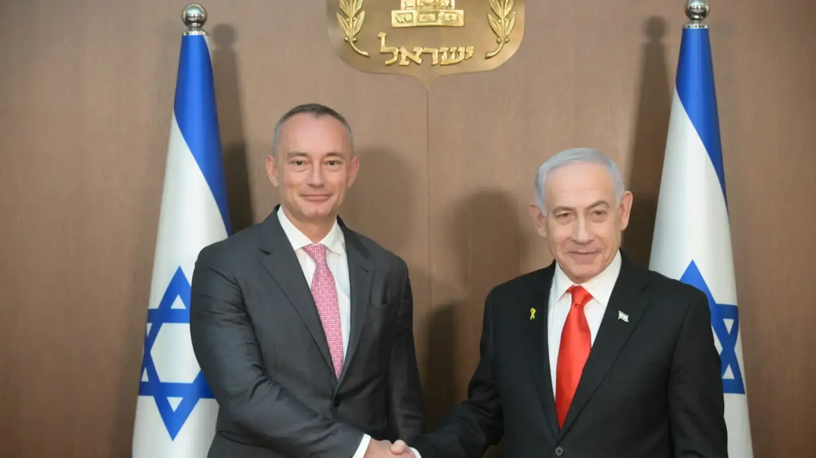 נתניהו נפגש עם מנכ"ל "מועצת השלום" המיועד ניקולאי מלדנוב ברצועת עזה נתניהו נפגש עם מנכ"ל "מועצת השלום" המיועד ניקולאי מלדנוב ברצועת עזה