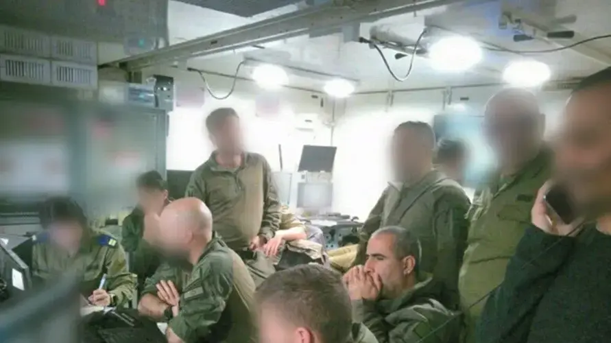 שנה להשבתו של אורון שאול: צה״ל ושב״כ חושפים את מבצע ״דרום אדום״ שקדם לחזרתו.
שנה להשבתו של אורון שאול: צה״ל ושב״כ חושפים את מבצע ״דרום אדום״ שקדם לחזרתו.