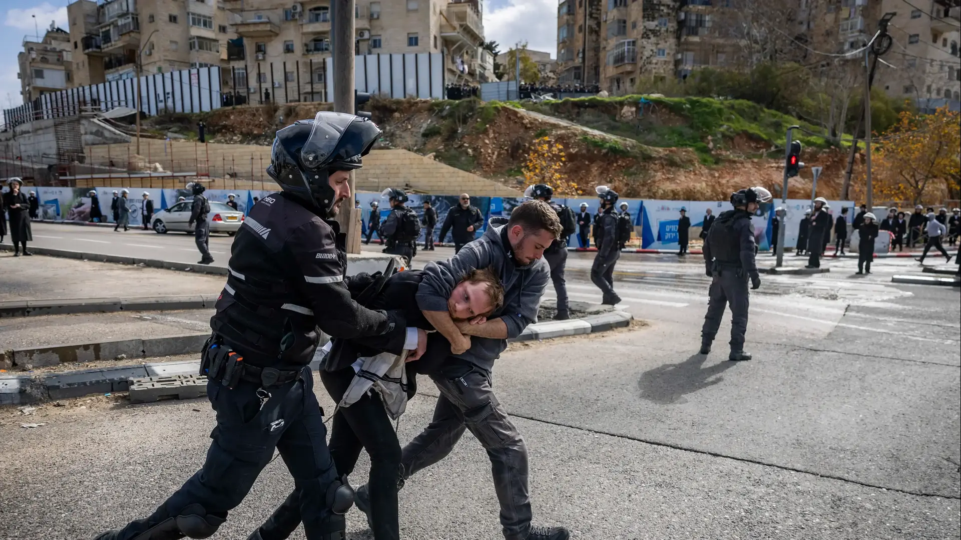 מחאות חרדים נגד הכוונה לבצע נתיחה בפעוטות, ירושלים, 20 בינואר 2026 מחאות חרדים נגד הכוונה לבצע נתיחה בפעוטות, ירושלים, 20 בינואר 2026