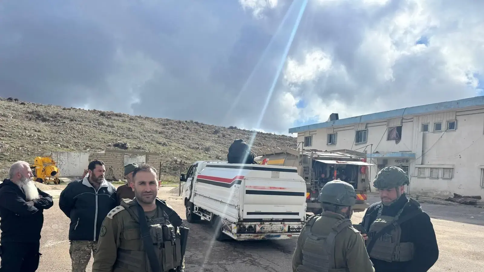אל״ם ענאן חמדאן
ראש המחלקה האזרחית במתפ״ש היוצא אל״ם ענאן חמדאן
ראש המחלקה האזרחית במתפ״ש היוצא