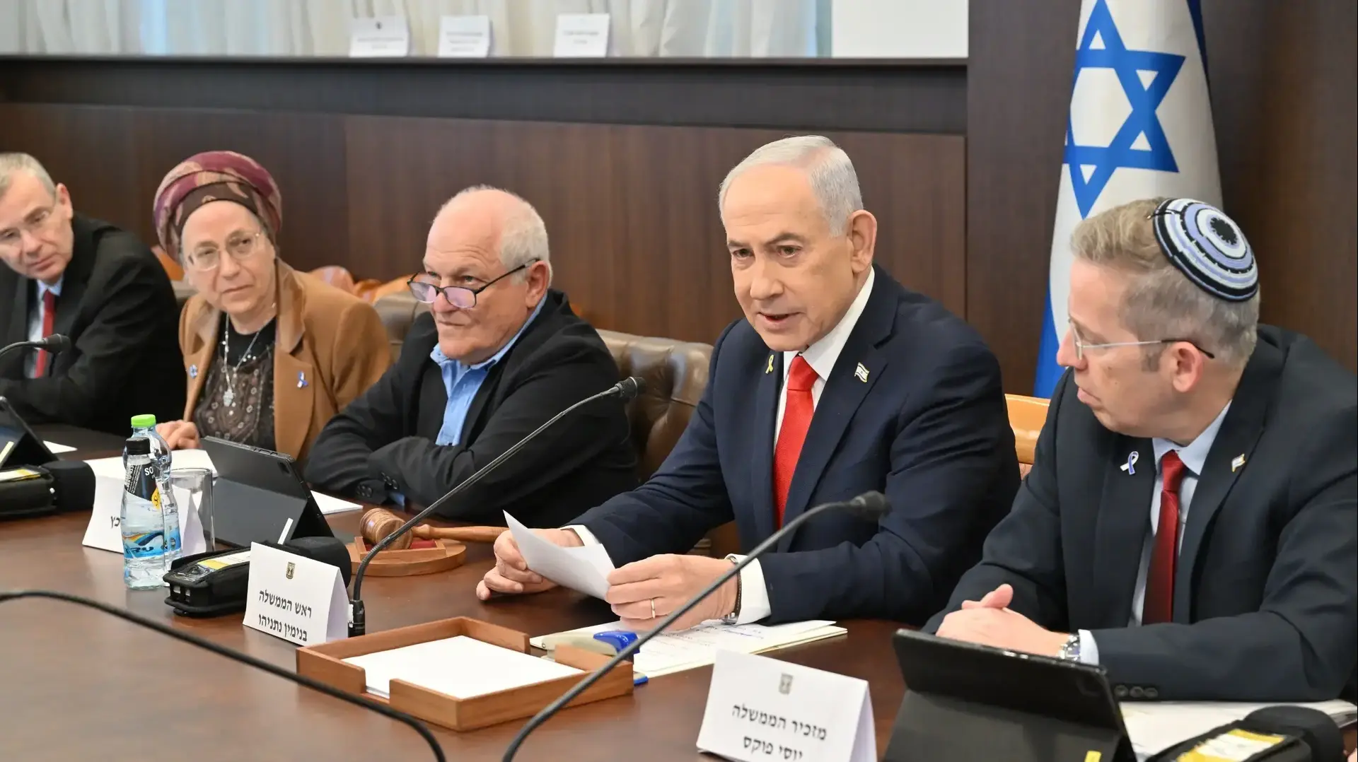 ראש הממשלה בנימין נתניהו ,שר הבינוי והשיכון, חיים כץ, ושרת ההתיישבות, אורית סטרוק, אישור הקמת חמישה יישובים קהילתיים חדשים במרחב המזרחי של מטרופולין באר שבע, לאורך ציר כביש 25–80