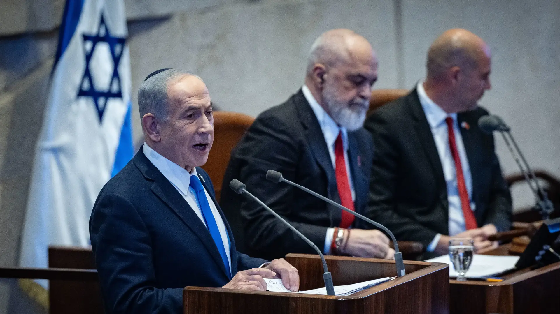 נתניהו בנאום ראשון בכנסת לאחר חזרת החטוף האחרון רן גויאלי. 26 בינואר 2026 נתניהו בנאום ראשון בכנסת לאחר חזרת החטוף האחרון רן גויאלי. 26 בינואר 2026
