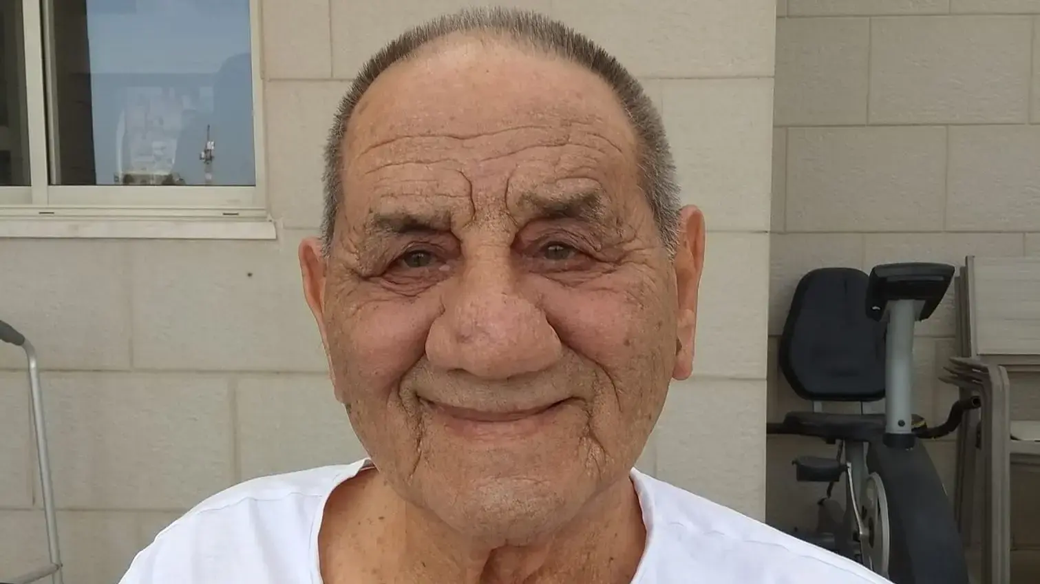 נחום אמבר נחום אמבר