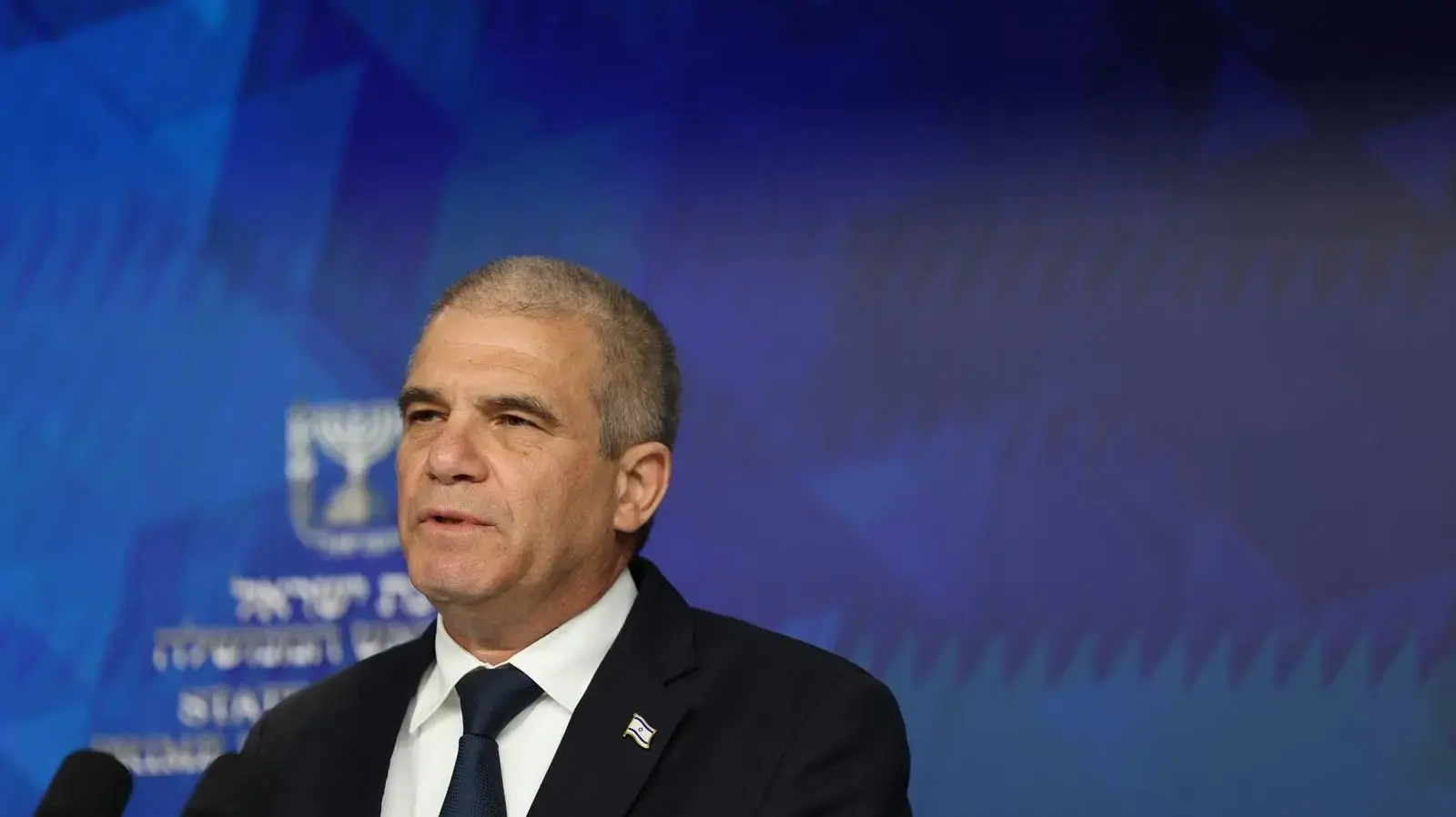 גל הירש בהצהרה לתקשורת לאחר החזרת רן גואילי ז"ל, 27 בינואר 2026 גל הירש בהצהרה לתקשורת לאחר החזרת רן גואילי ז"ל, 27 בינואר 2026