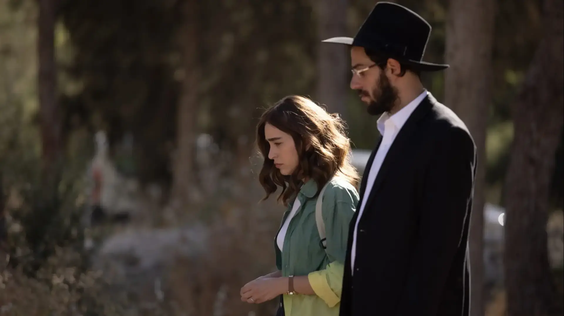 משי קליינשטיין, אורי אלבי, "חשבונות שמיים" של אסתי ביטון שושן משי קליינשטיין, אורי אלבי, "חשבונות שמיים" של אסתי ביטון שושן