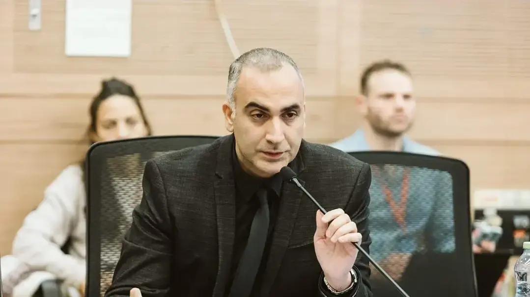 אבי אלבאז, חבר במטה לקידום מעמד מדריכי פנימיות הרווחה בישראל ומנכ"ל הפורום הציבורי למען כפרי הנוער, פנימיות הרווחה והאומנה בישראל אבי אלבאז, חבר במטה לקידום מעמד מדריכי פנימיות הרווחה בישראל ומנכ"ל הפורום הציבורי למען כפרי הנוער, פנימיות הרווחה והאומנה בישראל