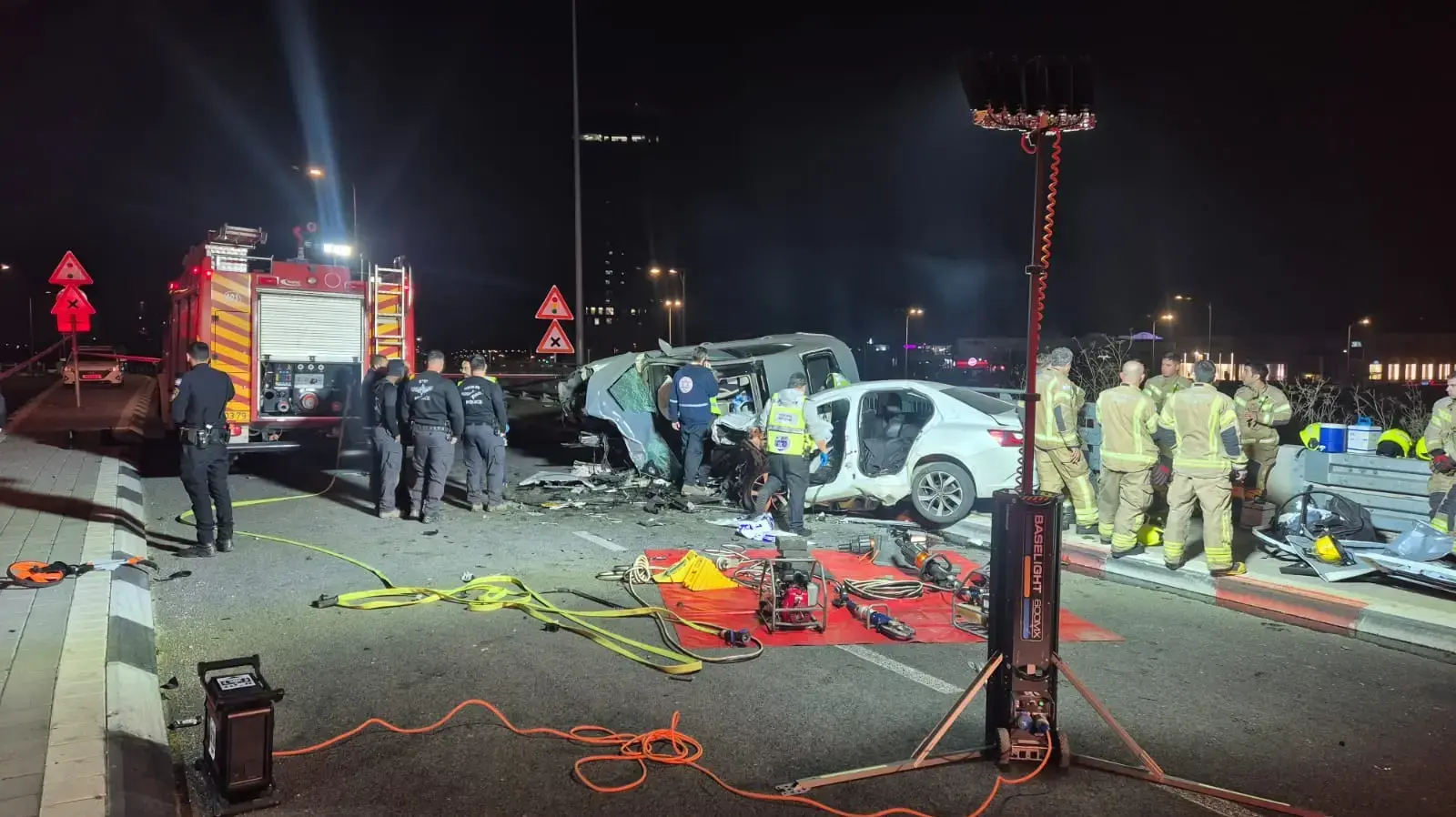 שני הרוגים בתאונת דרכים בכביש 2 סמוך למחלף אולגה. 1 בפברואר 2026 שני הרוגים בתאונת דרכים בכביש 2 סמוך למחלף אולגה. 1 בפברואר 2026