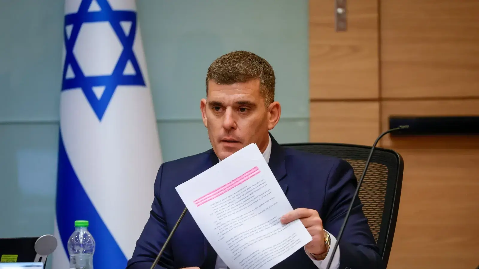 ח"כ ירון לוי