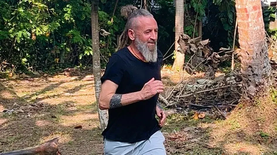 מתאמן לקראת המרתון. רוברט יעקב גל מתאמן לקראת המרתון. רוברט יעקב גל