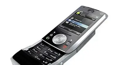 Motorola RIZR Z10
