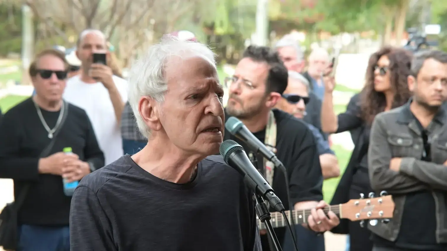 הלוויתו של מתי כספי, בית העלמין מנוחה נכונה בכפר סבא. 9.2.2026 הלוויתו של מתי כספי, בית העלמין מנוחה נכונה בכפר סבא. 9.2.2026