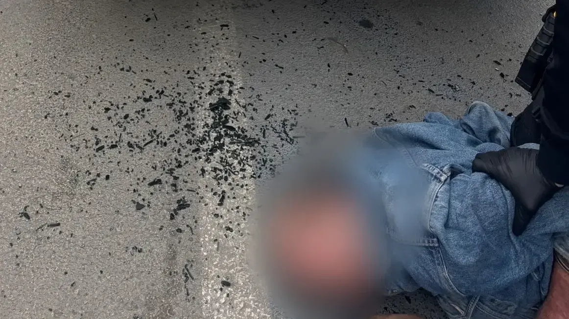 חשוד נעצר בעת פריצה לרכב של נכה בבת ים חשוד נעצר בעת פריצה לרכב של נכה בבת ים