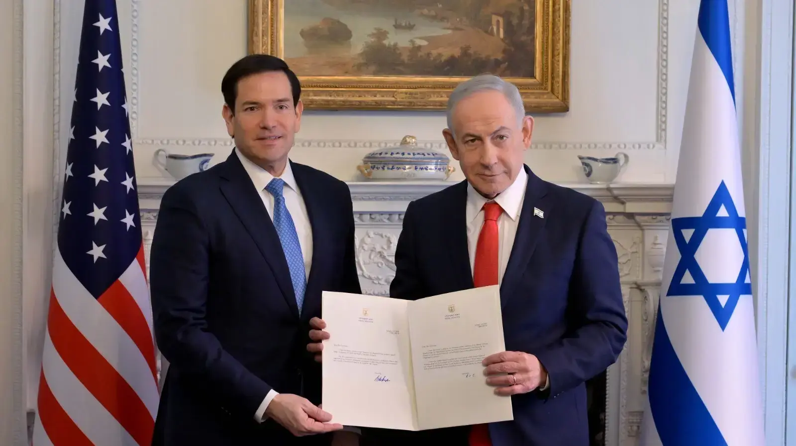 ראש הממשלה בנימין נתניהו נפגש בבלייר האוס בוושינגטון עם מזכיר המדינה של ארה״ב מרקו רוביו. ראש הממשלה בנימין נתניהו נפגש בבלייר האוס בוושינגטון עם מזכיר המדינה של ארה״ב מרקו רוביו.