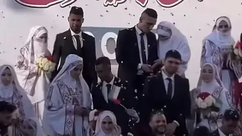 חתונה שברקע מבנים הרוסים, חאן יונס עזה