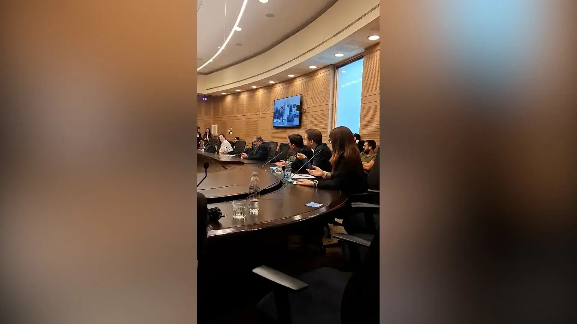 עימות בין מירב בן ארי וטלי גוטליב בכנסת