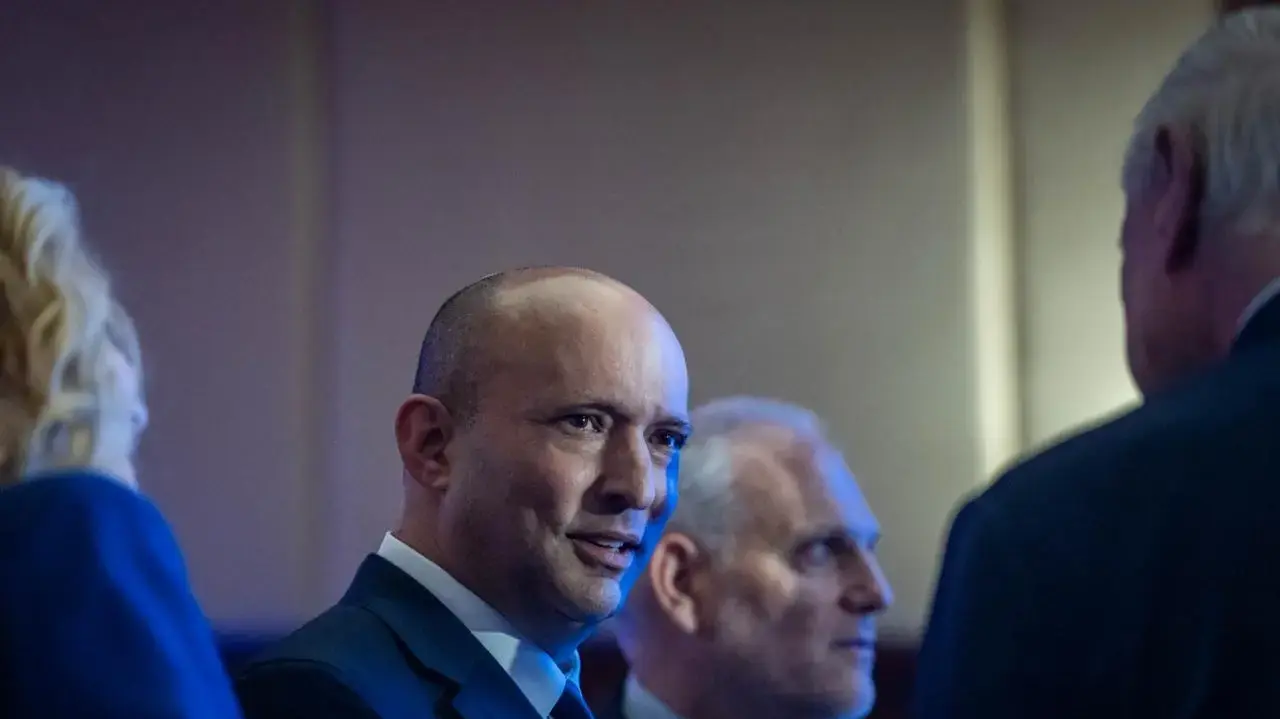 נפתלי בנט, ועידת הנשיאים של הארגונים היהודים באמריקה, מלון ענבל, 17 בפברואר 2026 נפתלי בנט, ועידת הנשיאים של הארגונים היהודים באמריקה, מלון ענבל, 17 בפברואר 2026