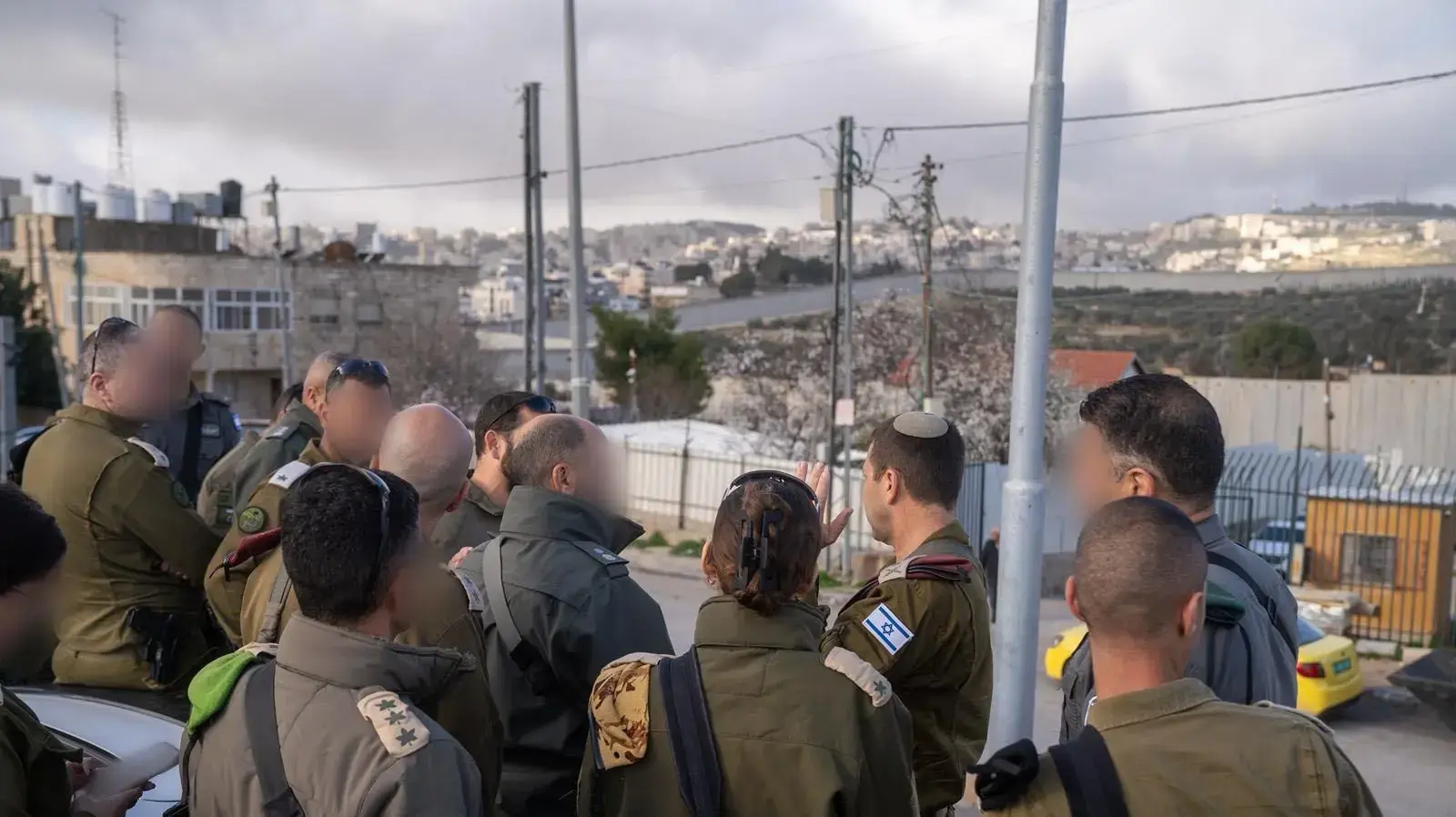 סיור גזרה והערכת מצב משותפת לכוחות הביטחון כחלק מההיערכות המבצעית לחודש הרמדאן סיור גזרה והערכת מצב משותפת לכוחות הביטחון כחלק מההיערכות המבצעית לחודש הרמדאן