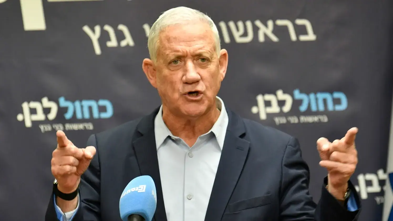 בני גנץ, ישיבת סיעת כחול לבן, 16 בפברואר 2026 בני גנץ, ישיבת סיעת כחול לבן, 16 בפברואר 2026