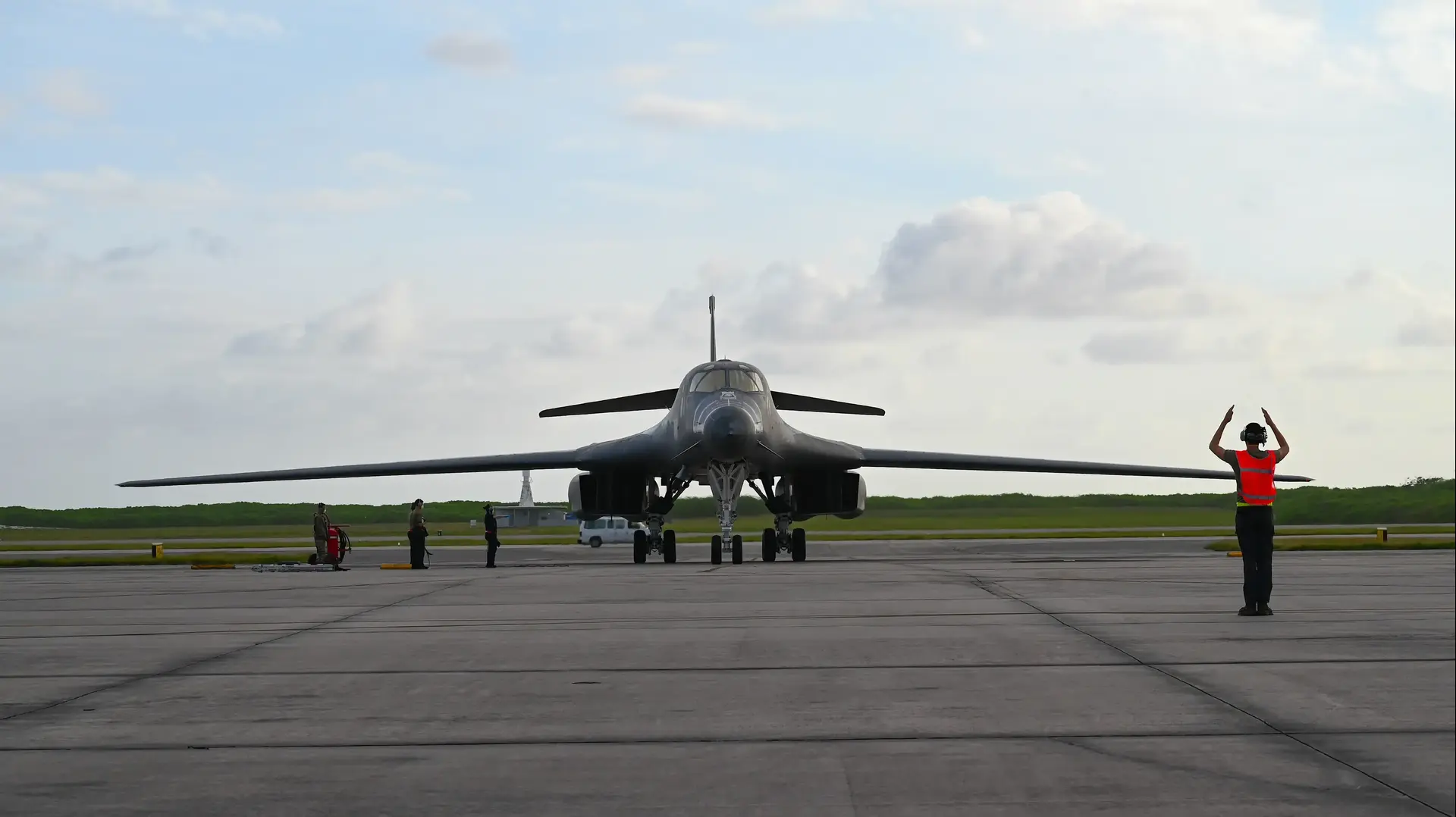 מפציץ B-1B בבסיס האמריקני באי דייגו גרסיה, 2021