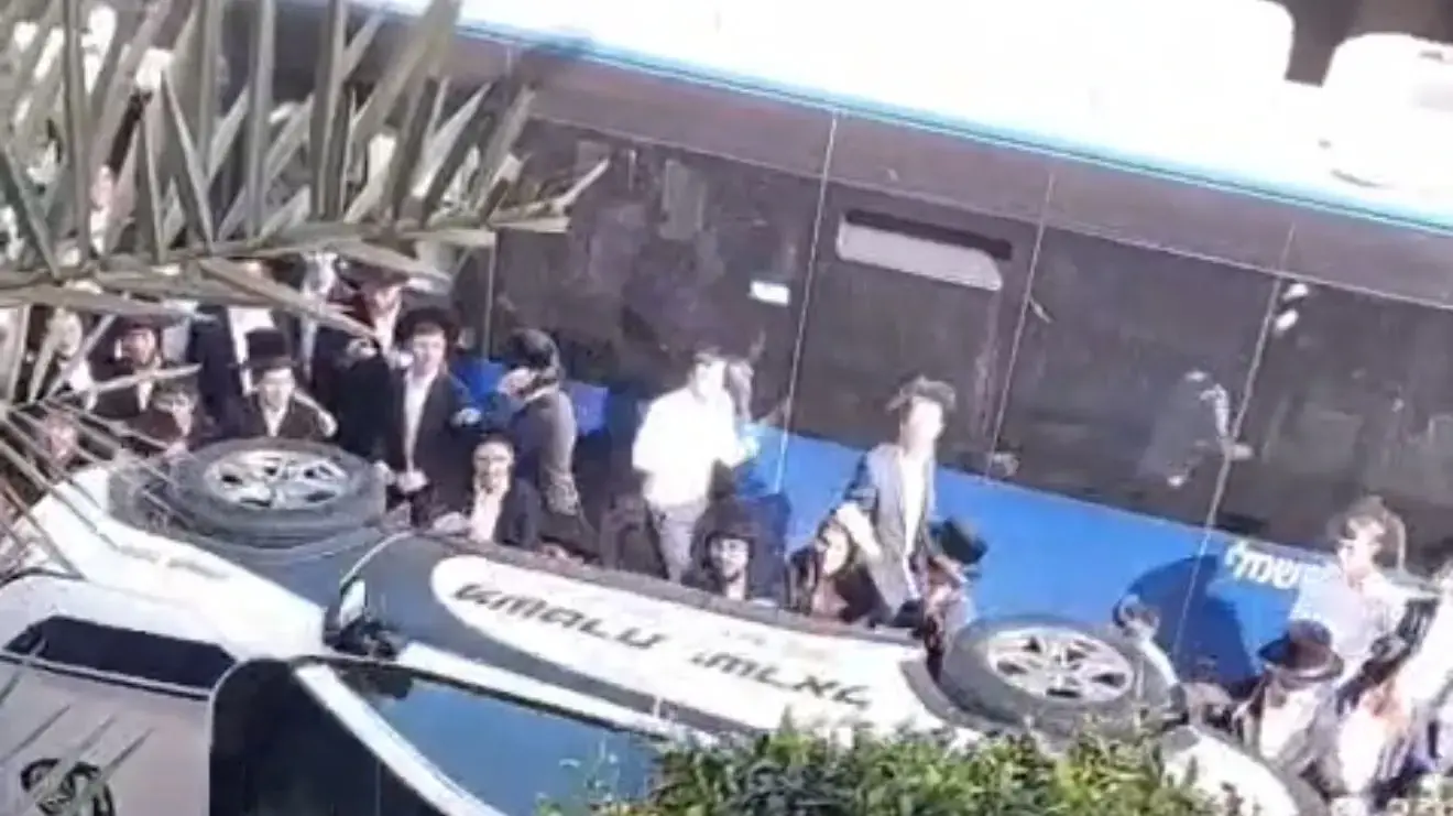 הניידת ההפוכה בבני ברק