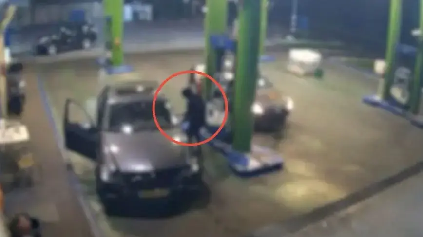תושב הצפון הגיע ברכב גנוב, גנב מרצדס והמשיך בניסיונות שוד וגניבת אלפי שקלים תוך איומים בנשק בסחנין ושעב