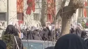 הפגנות סטודנטיות בטהראן נגד המשטר הפגנות סטודנטיות בטהראן נגד המשטר