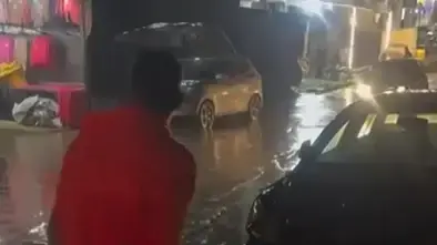 גשמים עזים הציפו את אוהלי העזתים בחלקים שונים של רצועת עזה