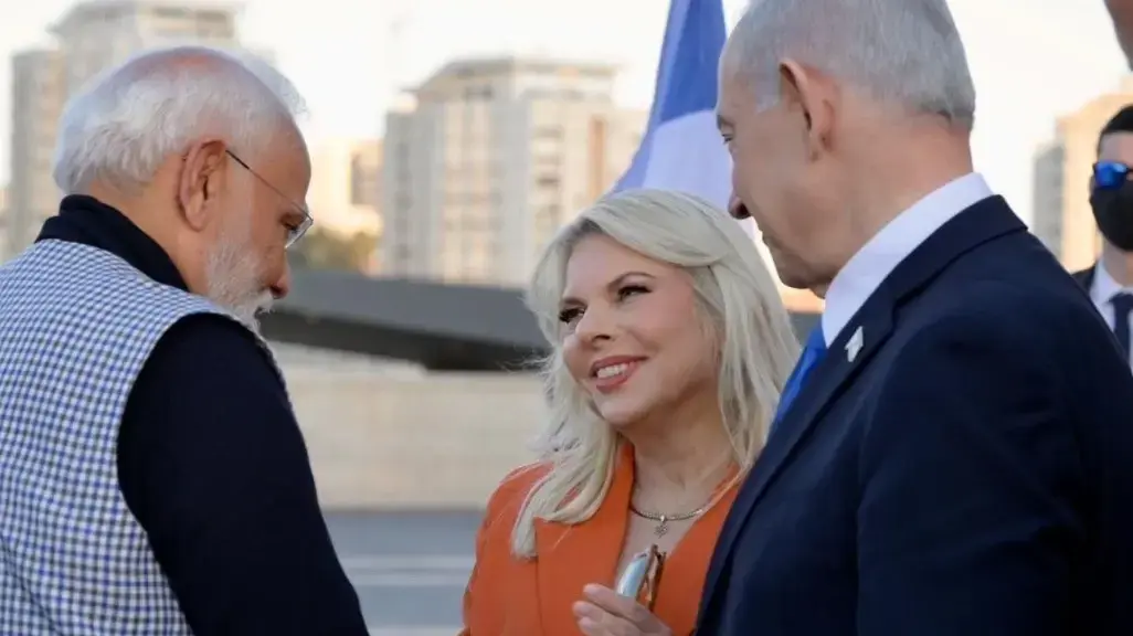 שרה נתניהו ונרנדרה מודי ראש ממשלת הודו, פברואר 2026
שרה נתניהו ונרנדרה מודי ראש ממשלת הודו, פברואר 2026
