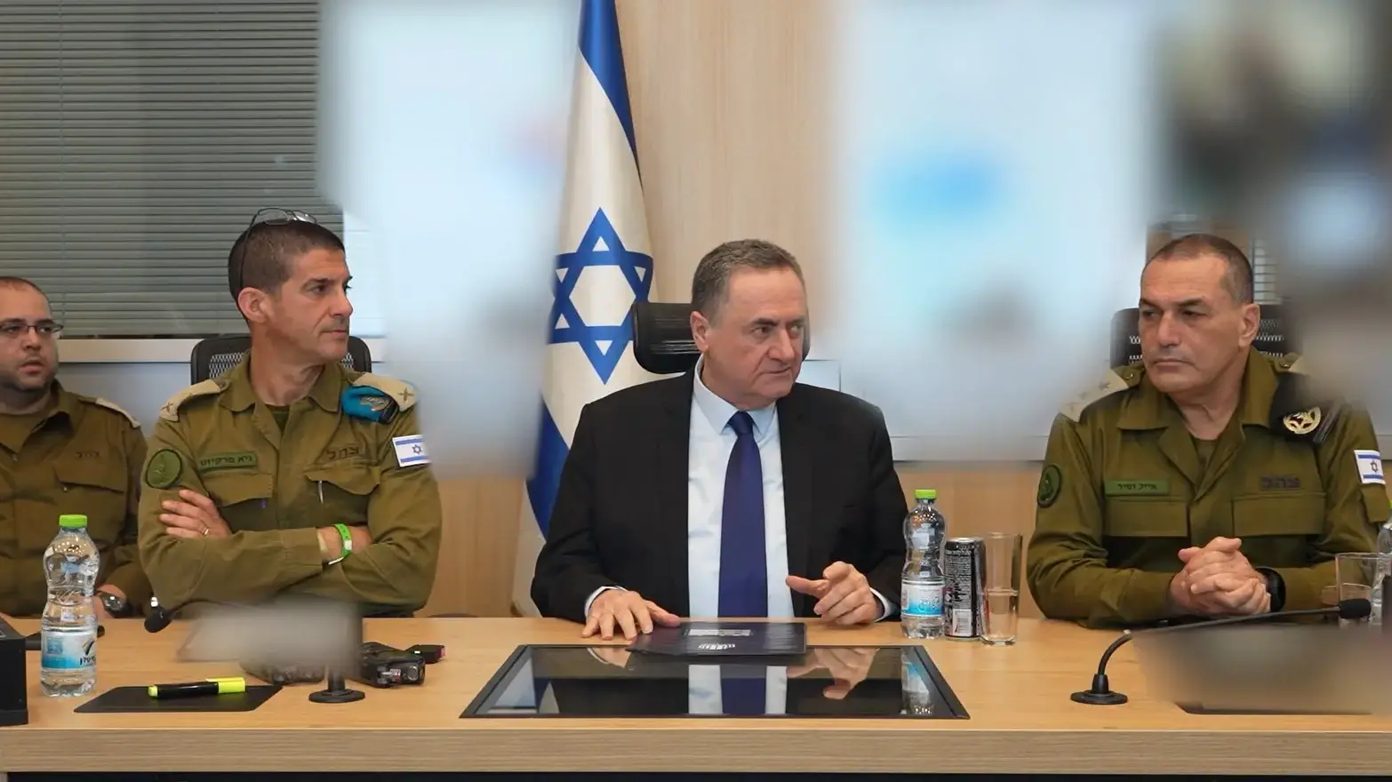 שר הביטחון ישראל כ"ץ בהערכת מצב ראשונה במבצע "שאגת הארי", 1 במרץ 2026