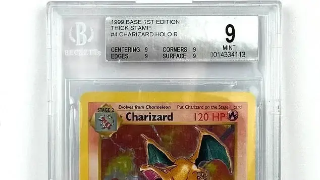 ה"גביע הקדוש" של האספנים: קלף צ'ריזארד (Charizard) נדיר מהמהדורה הראשונה ("Shadowless") מוצע כעת למכירה פומבית. המחיר הצפוי נע בין 40,400 דולר ל-54,880 דולר (כ-147,500 עד 200,300 ש"ח) ה"גביע הקדוש" של האספנים: קלף צ'ריזארד (Charizard) נדיר מהמהדורה הראשונה ("Shadowless") מוצע כעת למכירה פומבית. המחיר הצפוי נע בין 40,400 דולר ל-54,880 דולר (כ-147,500 עד 200,300 ש"ח)