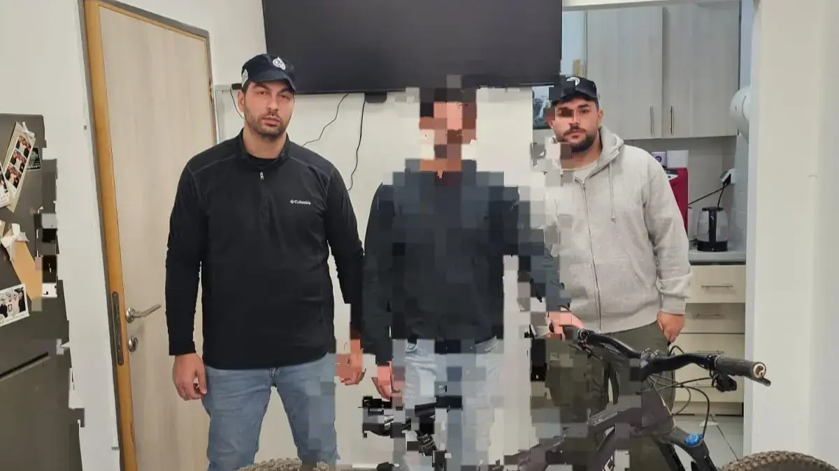 חשוד נעצר בגניבת אופניים, זכרון יעקב, מרץ 2026