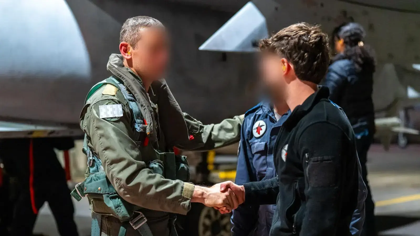 מפקד בסיס תל נוף, תת-אלוף ש׳, ממבצע "שאגת הארי" מפקד בסיס תל נוף, תת-אלוף ש׳, ממבצע "שאגת הארי"