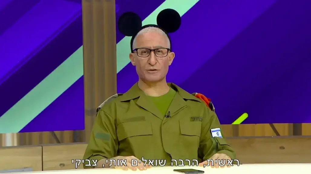 ערן זרחוביץ' בדמות צביקה טסלר, "ארץ נהדרת", 4 במרץ 2026