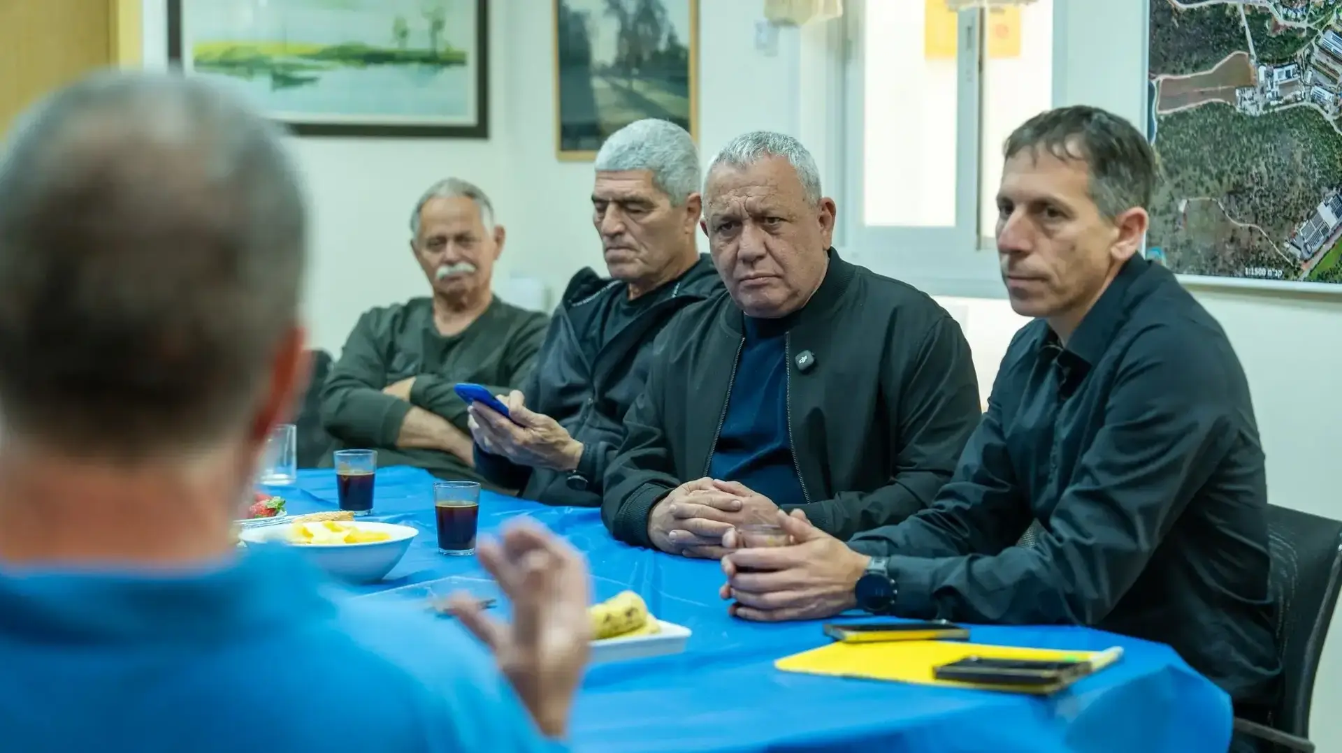 אייזנקוט במהלך ביקורו בגבול הצפון אייזנקוט במהלך ביקורו בגבול הצפון