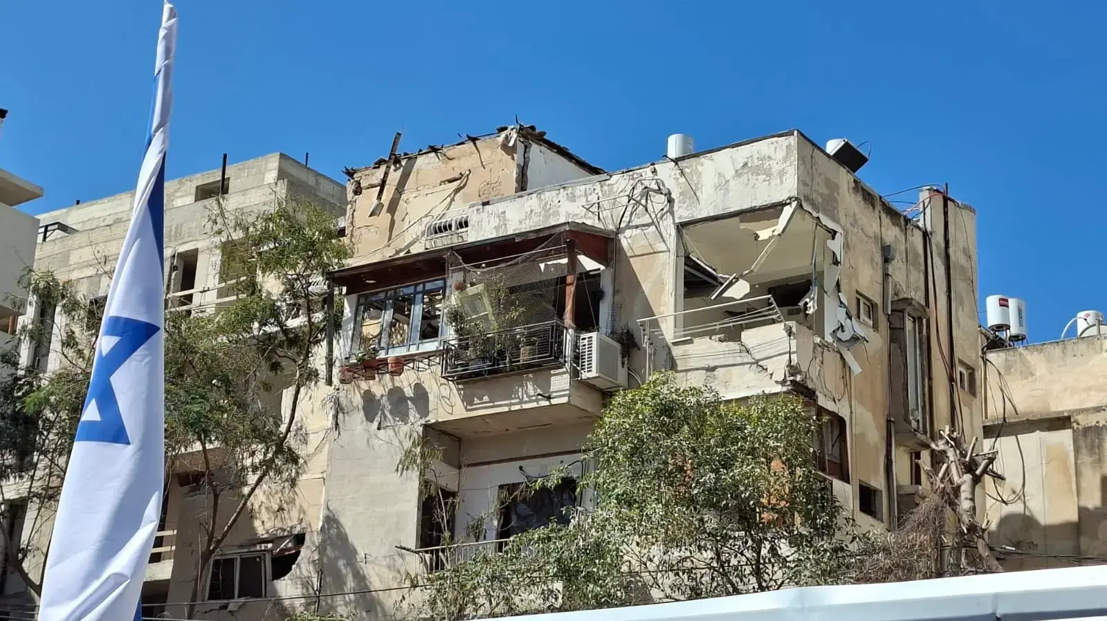 זירת נפילה במרכז , מרץ 2026 זירת נפילה במרכז , מרץ 2026
