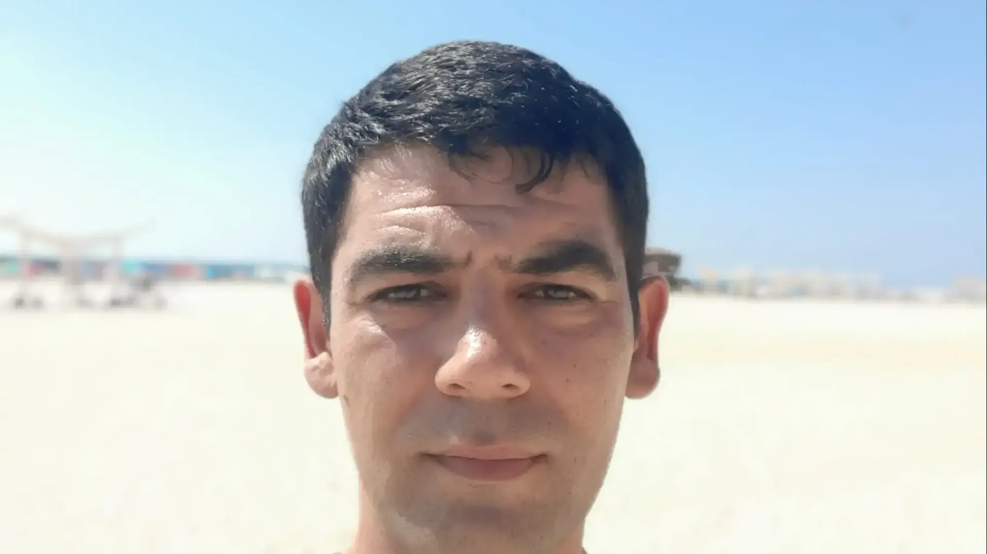 עמיד מוכטזוב שנהרג מפגיעת הרסיס באתר הבניה ביהוד עמיד מוכטזוב שנהרג מפגיעת הרסיס באתר הבניה ביהוד