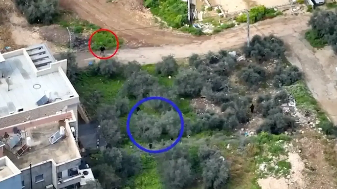 תושב כפר כנא נעצר לאחר שהשליך אקדח טעון תושב כפר כנא נעצר לאחר שהשליך אקדח טעון