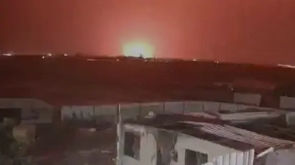 נפילת רסיס טיל איראני בצומת תל ערד נפילת רסיס טיל איראני בצומת תל ערד