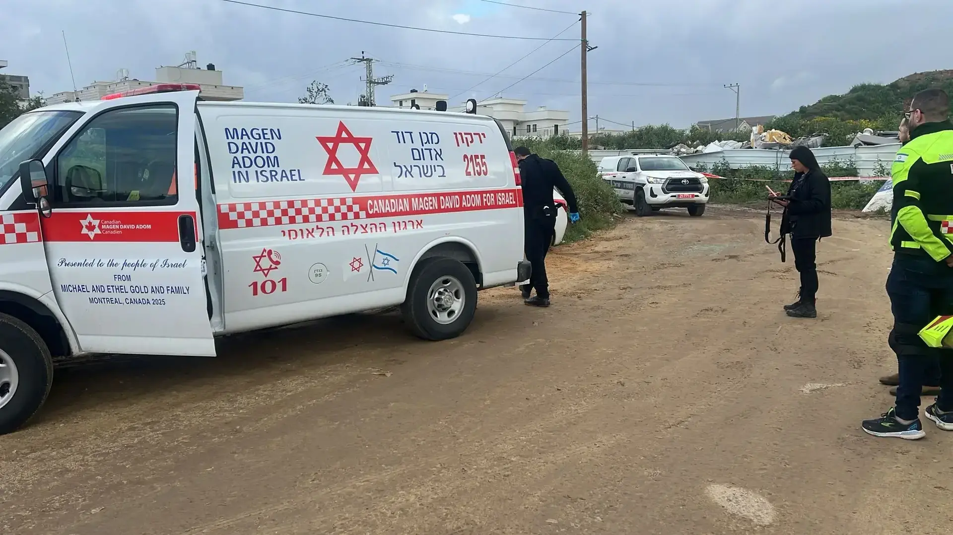 ירי גבר טירה