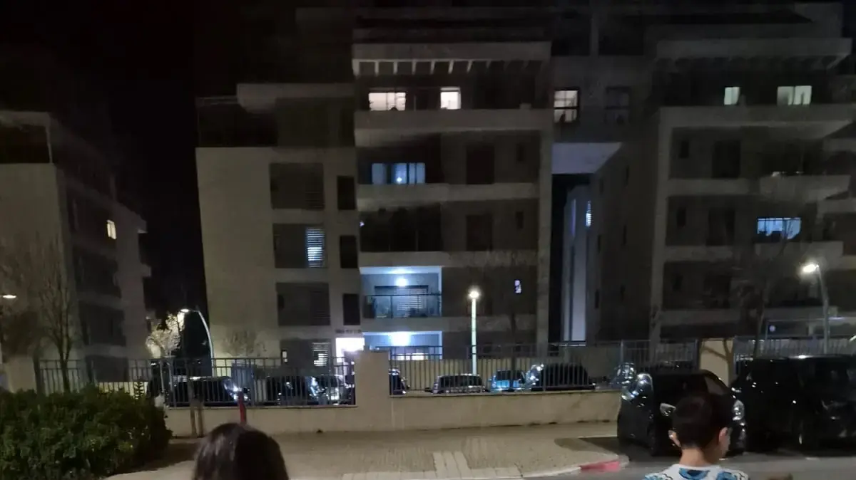 ילדי משפחת דרדרי מתפנים מביתם מקריית שמונה ילדי משפחת דרדרי מתפנים מביתם מקריית שמונה