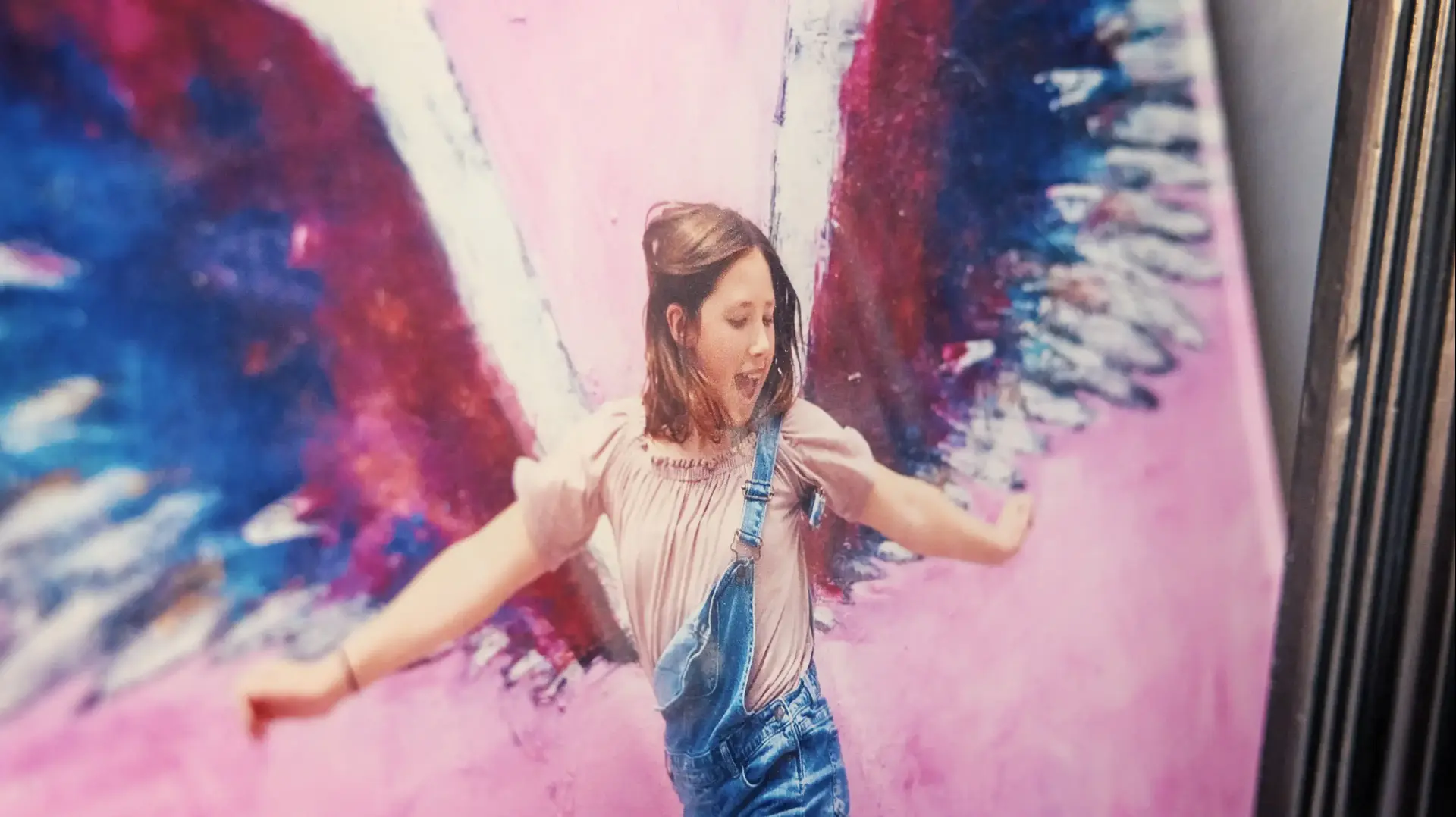 "All the Empty Rooms" ("כל החדרים הריקים") "All the Empty Rooms" ("כל החדרים הריקים")