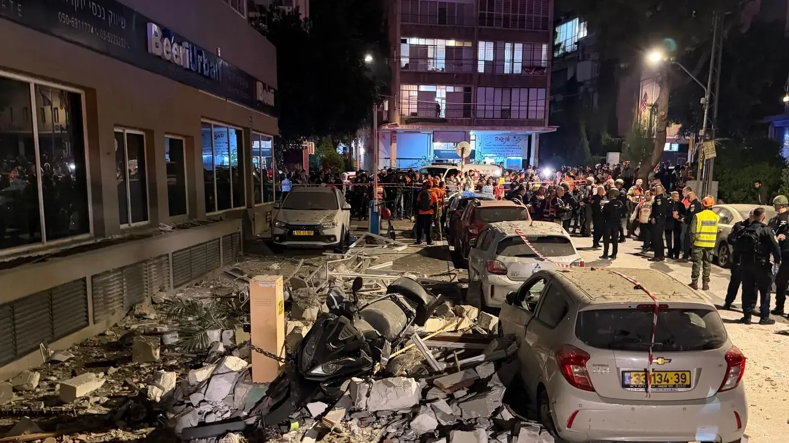 זירת נפילת טיל, ר"ג, 18 במרץ 2026 זירת נפילת טיל, ר"ג, 18 במרץ 2026